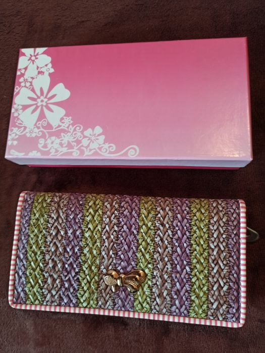 Продам красивые кошельки