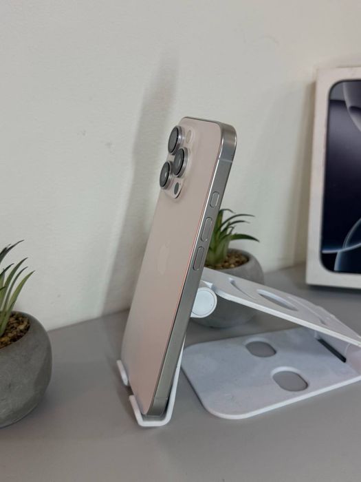 iPhone 16 Pro 256GB White / Neverlock/ 91% АКБ/ Айфон 16 Про 256 ГБ