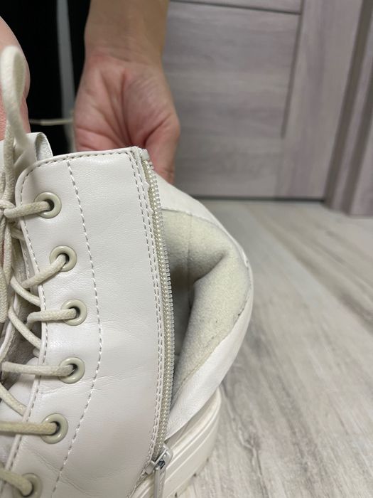 Ботинки бежевые демисезонные