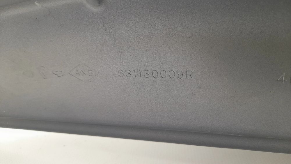 Guarda-lamas esquerdo RENAULT Latitude (L70_)