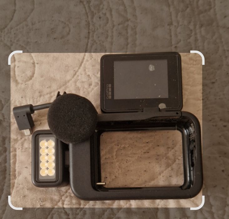 Acessórios  câmeras GoPro composto pelo GoPro Media Mod (Módulo de Mídia), compatível com os modelos HERO9, HERO10, HERO11, HERO12 e HERO13 Black.