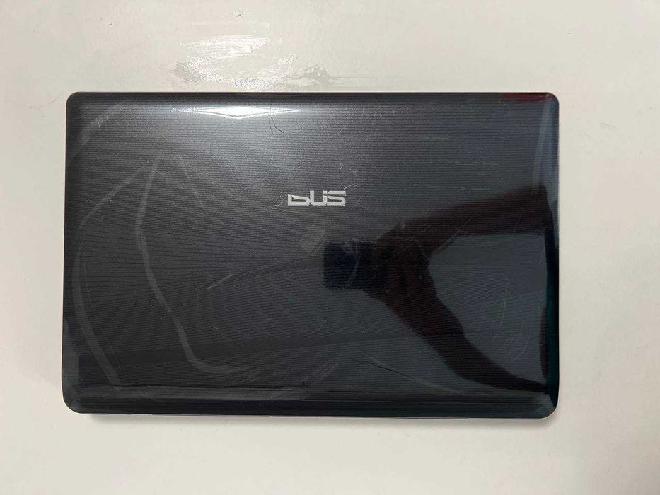 Ноутбук 17,3 ASUS A72J intel Core i3 4*2,53GHz