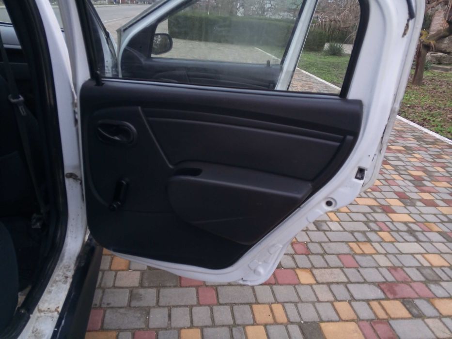 Срочно машина в отличном состоянии