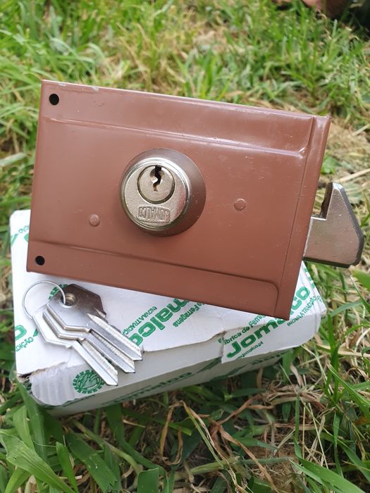 Fechaduras de portas/portões