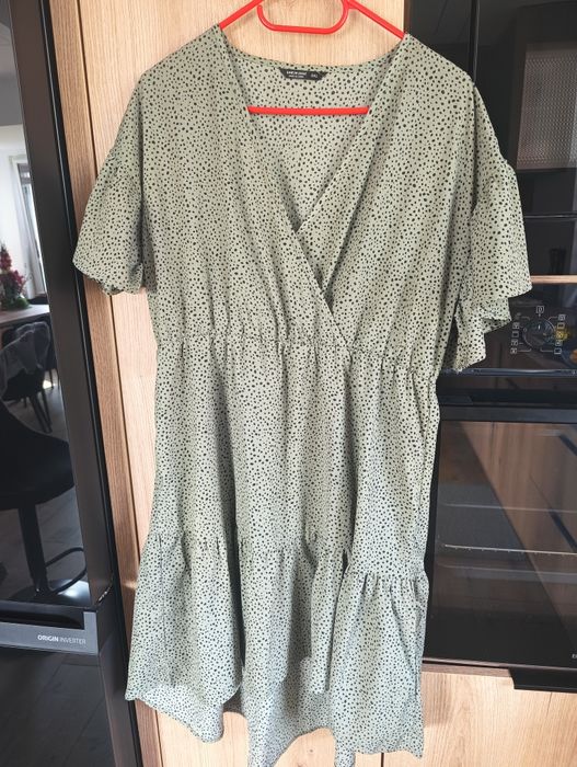 Sukienka zielona w cętki XL