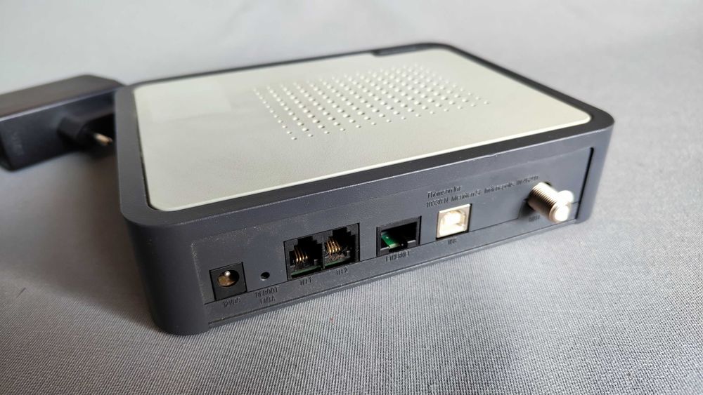 Modem de Cabo Thomson THG540