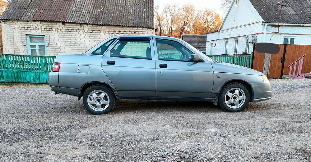 Продам Ваз 2110 Богдан 2011г.