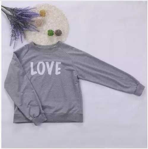 Conjunto 2 sweats "matching clothes" - LOVE - a estrear!