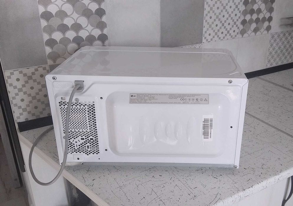 Микроволновка LG MS1929G Идеальное рабочее состояние