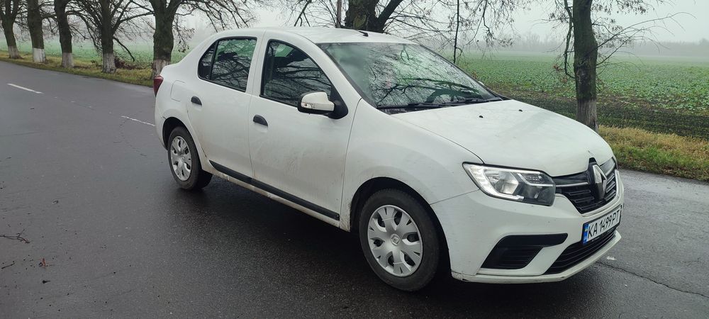 Рено логан 2019 рік 4000$