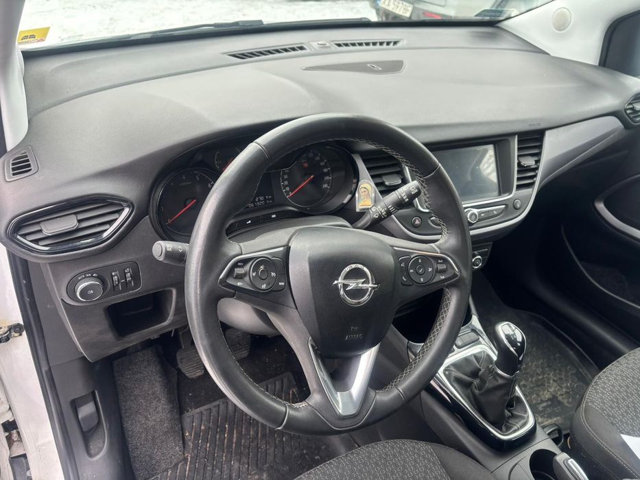 Opel Crossland X