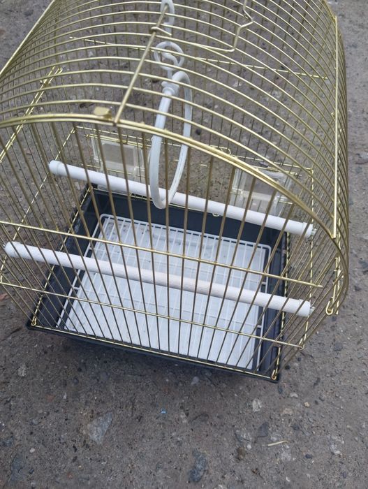 продам клітку для попугая