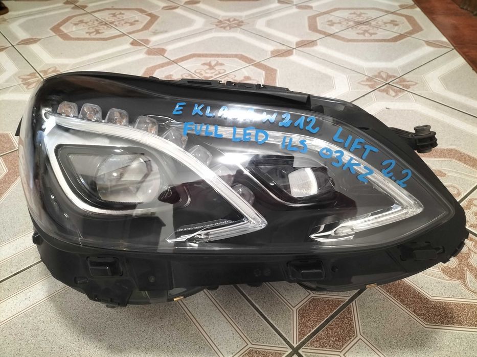 Mercedes  E klasa W212 prawa lampa full LED po lifcie