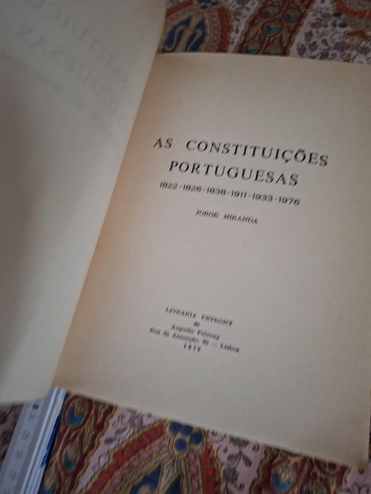 As Constituições Portuguesas por Jorge Miranda