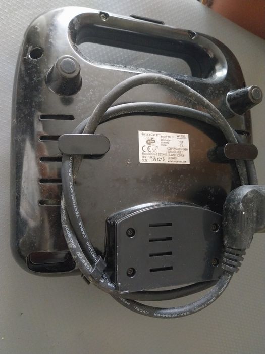 Sanduicheira impecavel