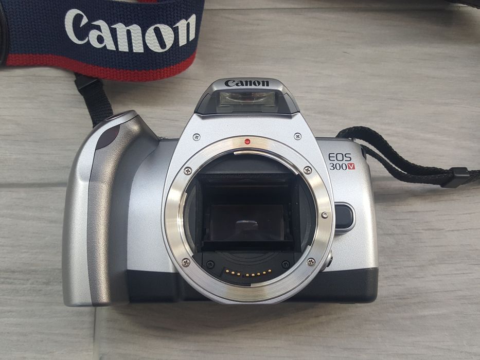 Canon EOS 300V Rebel Ti analógica NOVA