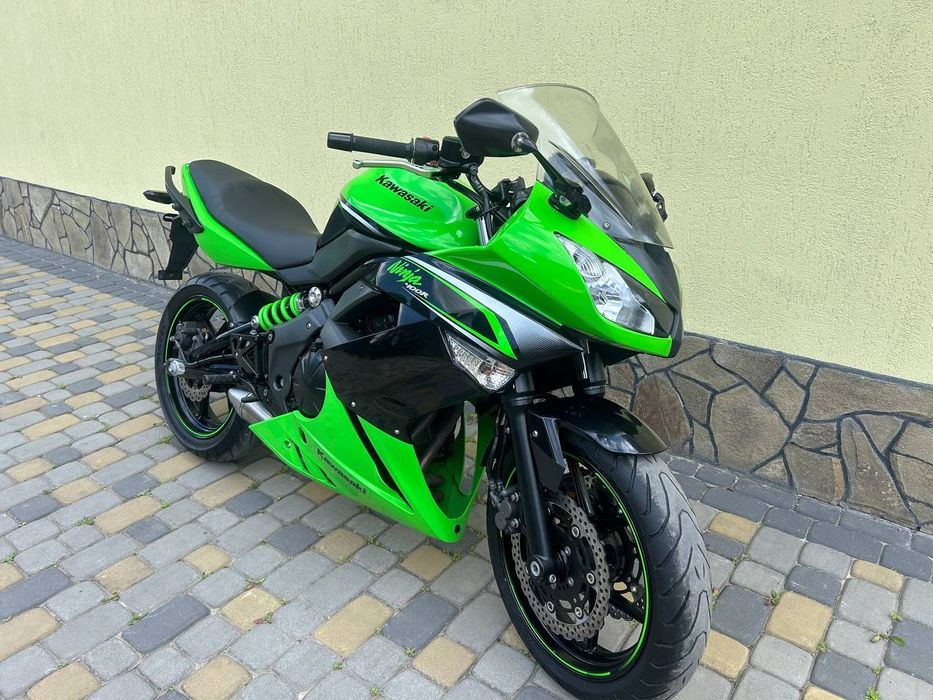 Kawasaki ninja 400r