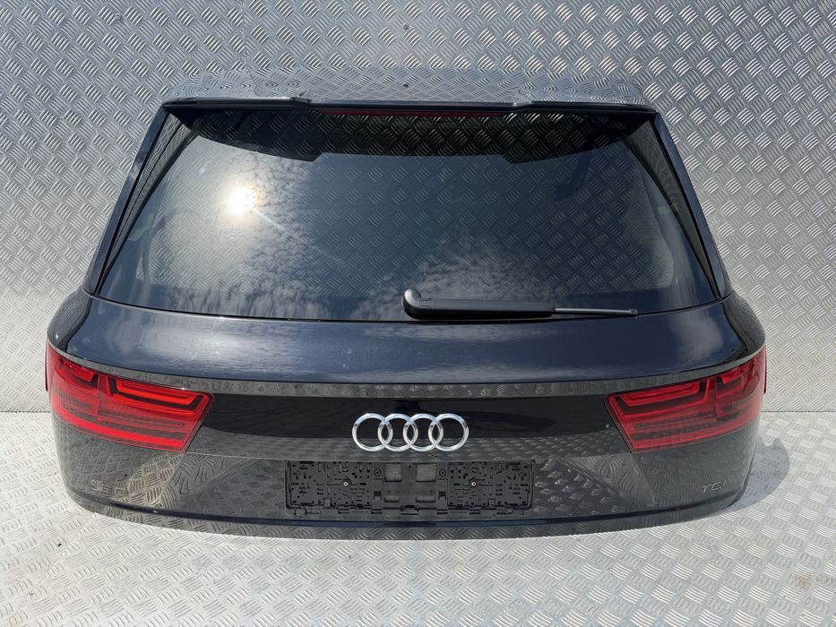 Klapa tyl, tylna Audi SQ7, kompletna, spojler, lampy matrix LC9X
