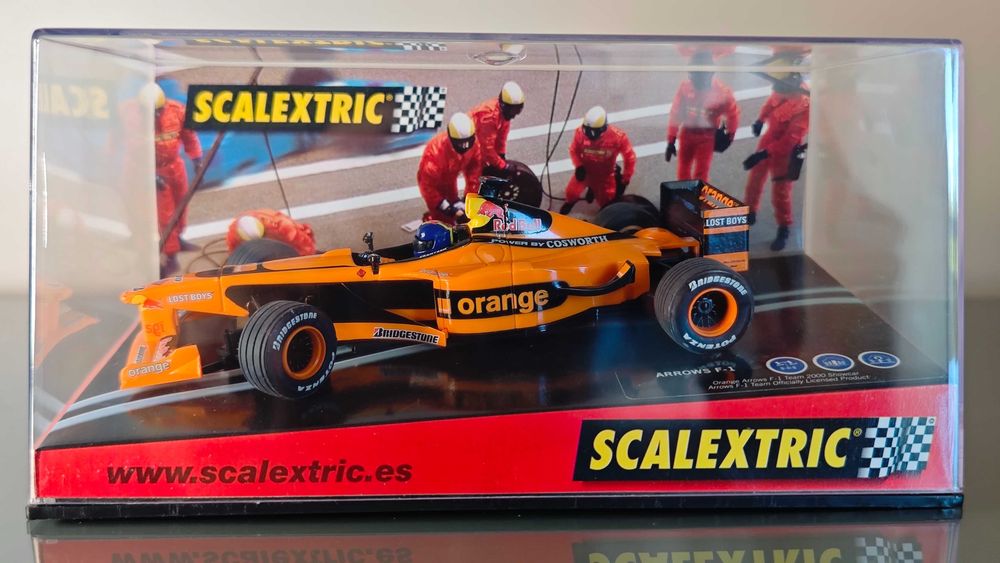 Slot Car Scalextric/SCX Ref. 6098 – Orange Arrows F1 A23 – Novo em Caixa