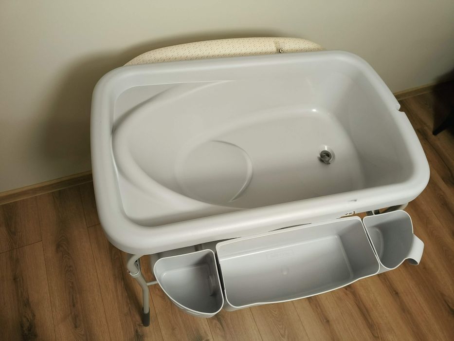 Wanienka z przewijakiem