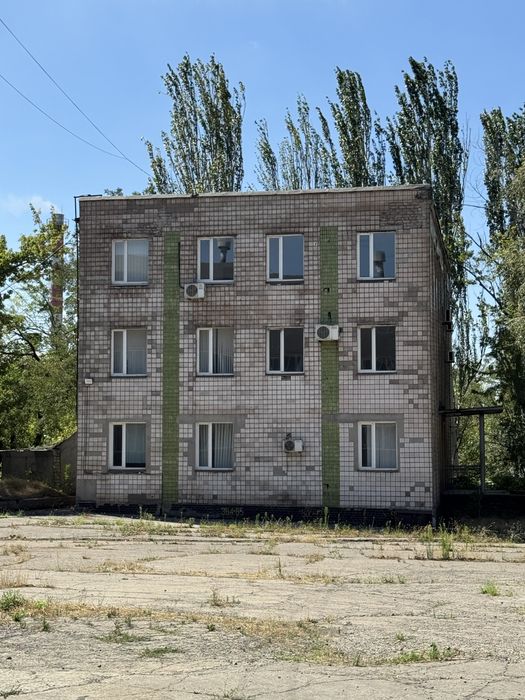 Продам Виробничий комплекс, 4294 м.кв, 1,7 Га ділянка, цеха, склад