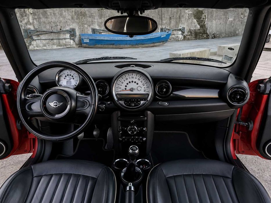 Mini Cooper D 1.6419653198985963524
