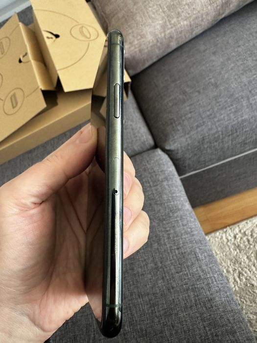 IPhone 11 pro , 64gb