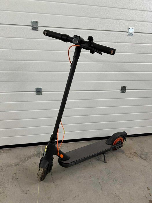 Електросамокат Xiaomi Mi 4 Go