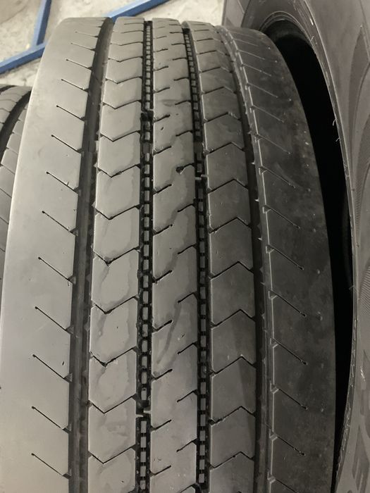 шина вантажна б/в 275/70R22,5 Bridgestone R297 (2 шт.)