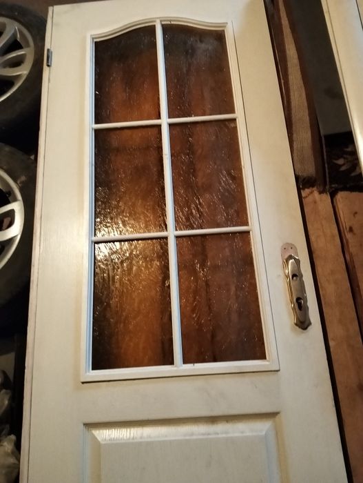 Продам міжкімнатні двері.