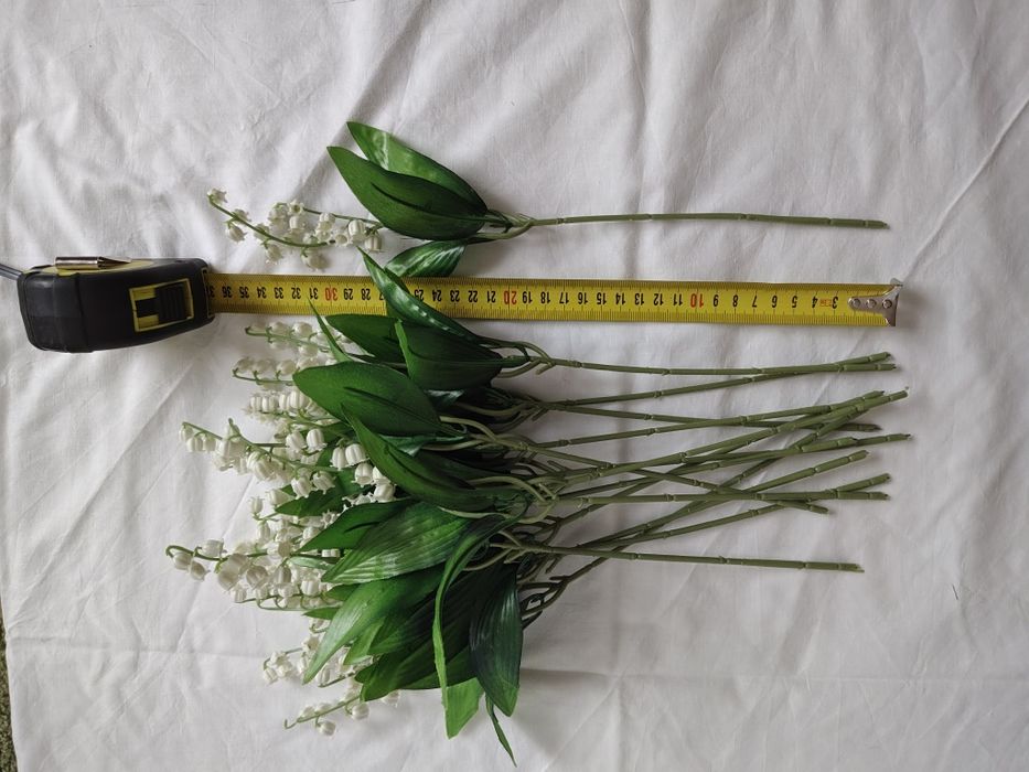 Пластикові конвалії