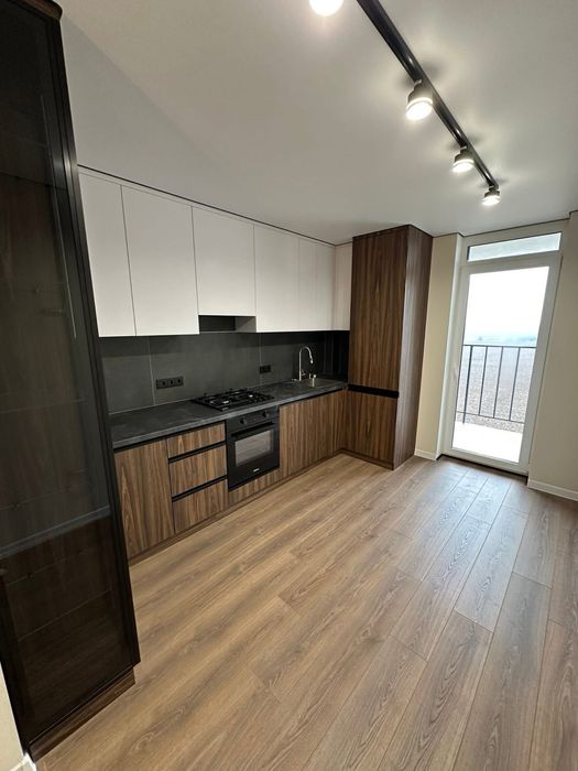 Однокімнатна квартира в сучасному ЖК, м-н Вишенька