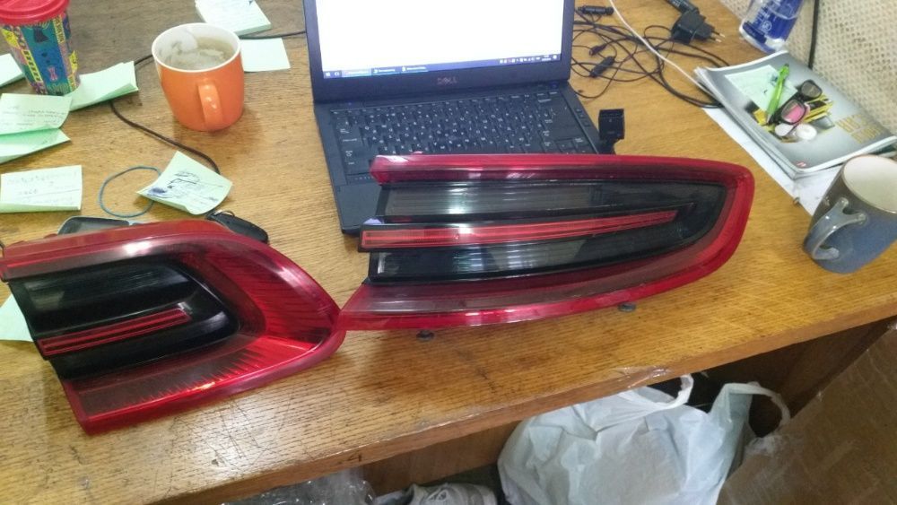 Macan Porsche петли капота капота поворотник