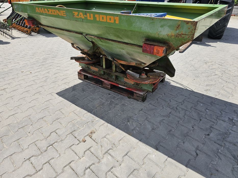 Rozsiewacz do nawozu Amazone ZA-U 1001