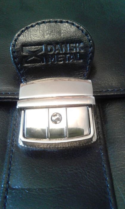 Продам муж. портфель бренд Dansk Vetal