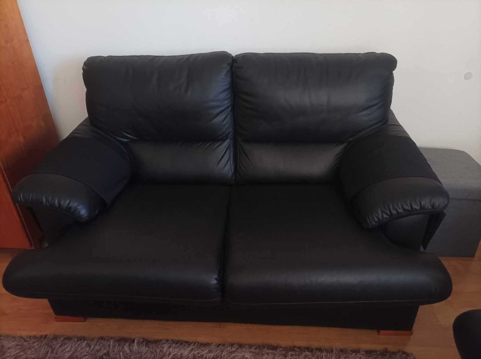 Sofás 2 lugares c/ cama solteiro - 100€ os dois