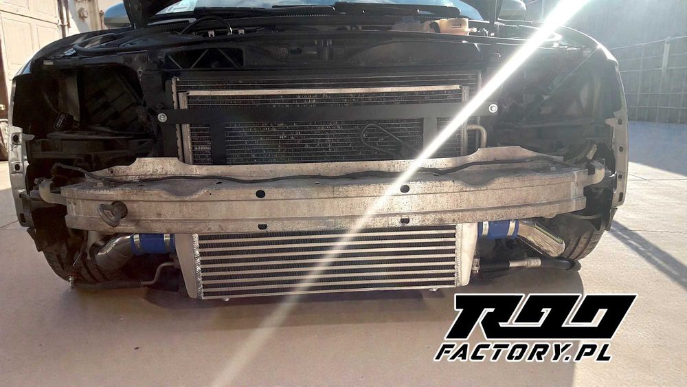 Intercooler centralny audi a4 b6 1.8t fmic 550x180x65 cały zestaw