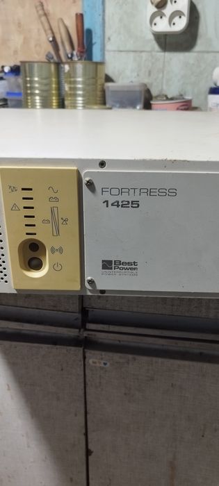 Best Power 
Тип: Источник бесперебойного питания (UPS)