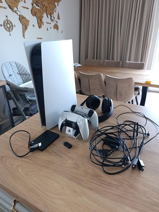 Ps 5 używana 100% sprawna