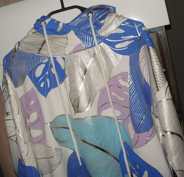 bluza z kapturem w liście monster-MEGI- r. S/M