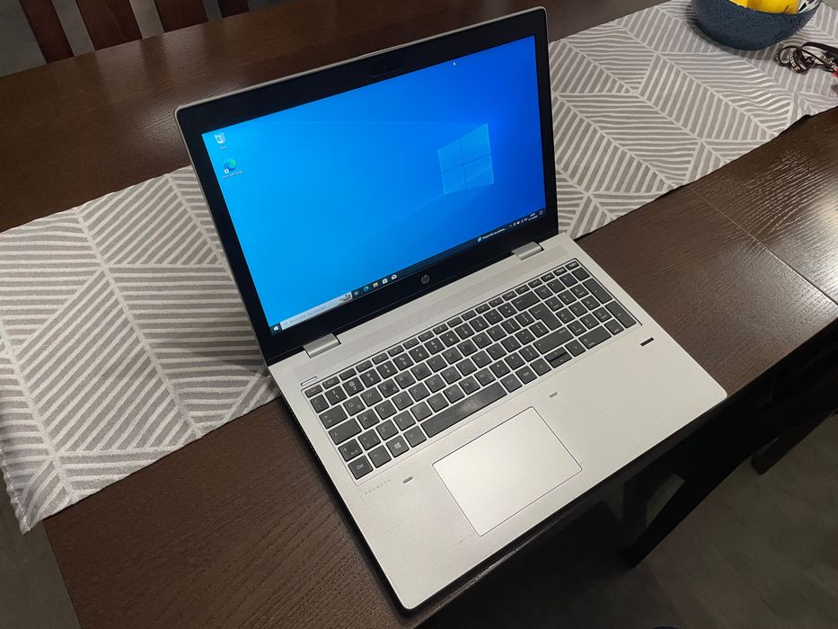 Laptop HP I5 8GB 256GB SSD Nowa Bateria