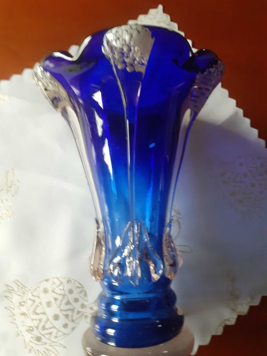 Piekny unikalny chaber stary flakon szklany  wtopione ozdoby 24.5 cm