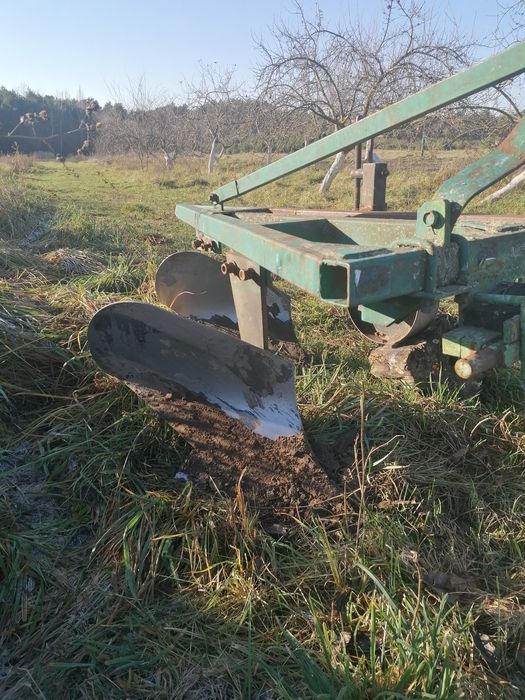 Продам плуг до трахтора