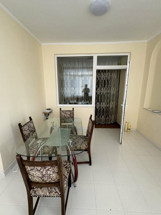 Оренда сучасного будинку в місті!