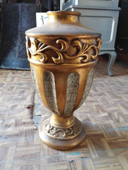 Jarrões decorativos antigos