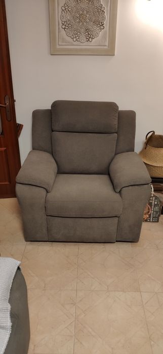 Sofá poltrona 1 lugar cinzento