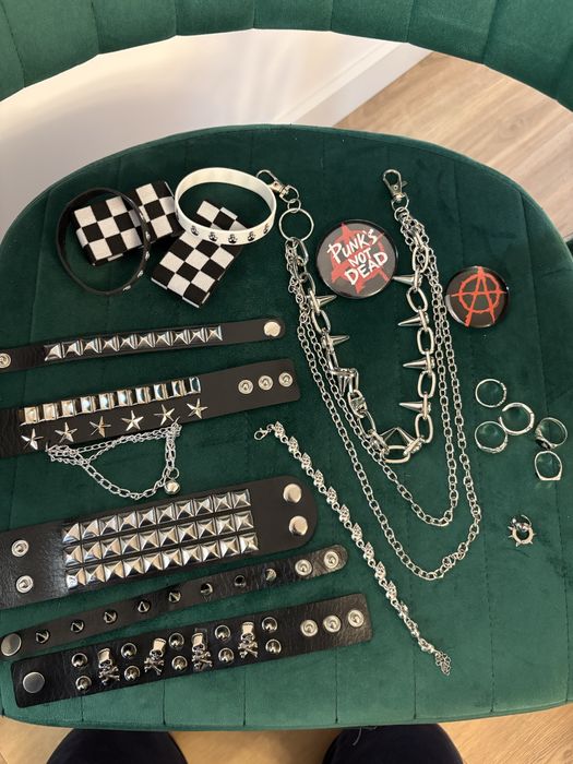 Bizuteria z ćwiekami emo punk y2k uniseks