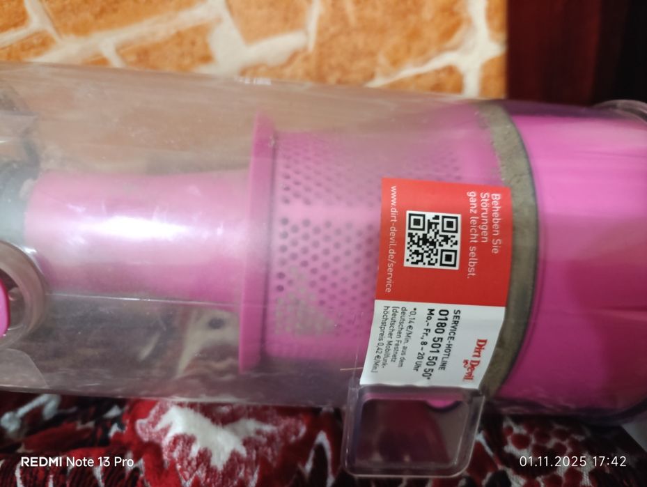 2 пылесоса один вертикальный ,новый,,Германия.2 dream,aккумулятор