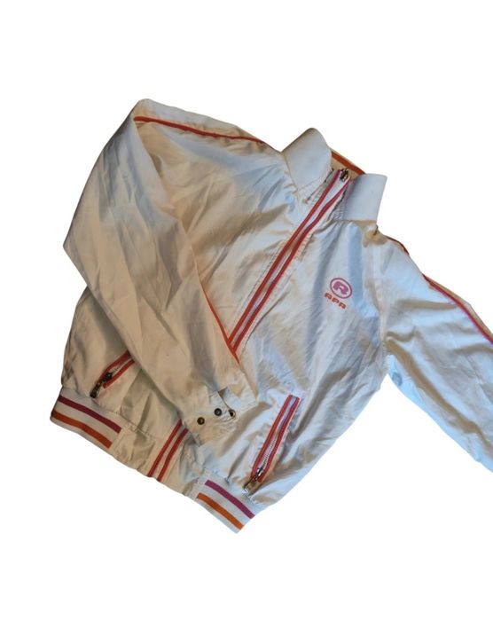 Biała lekka  kurteczka sportswear