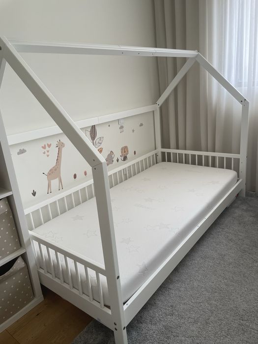 Cama casinha + colchão 90x190cm